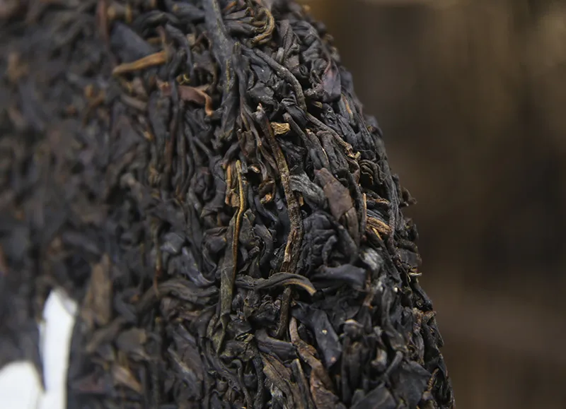 шен зелёный пуэр Mengku Rongshi 2013 "Big Snow Mountain" 500g nC193 — изображение 7